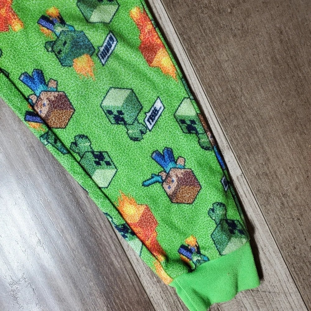 Minecraft Boys Size 4/5 Green 2pc Fleece Matching Pajama Pj Set EUC